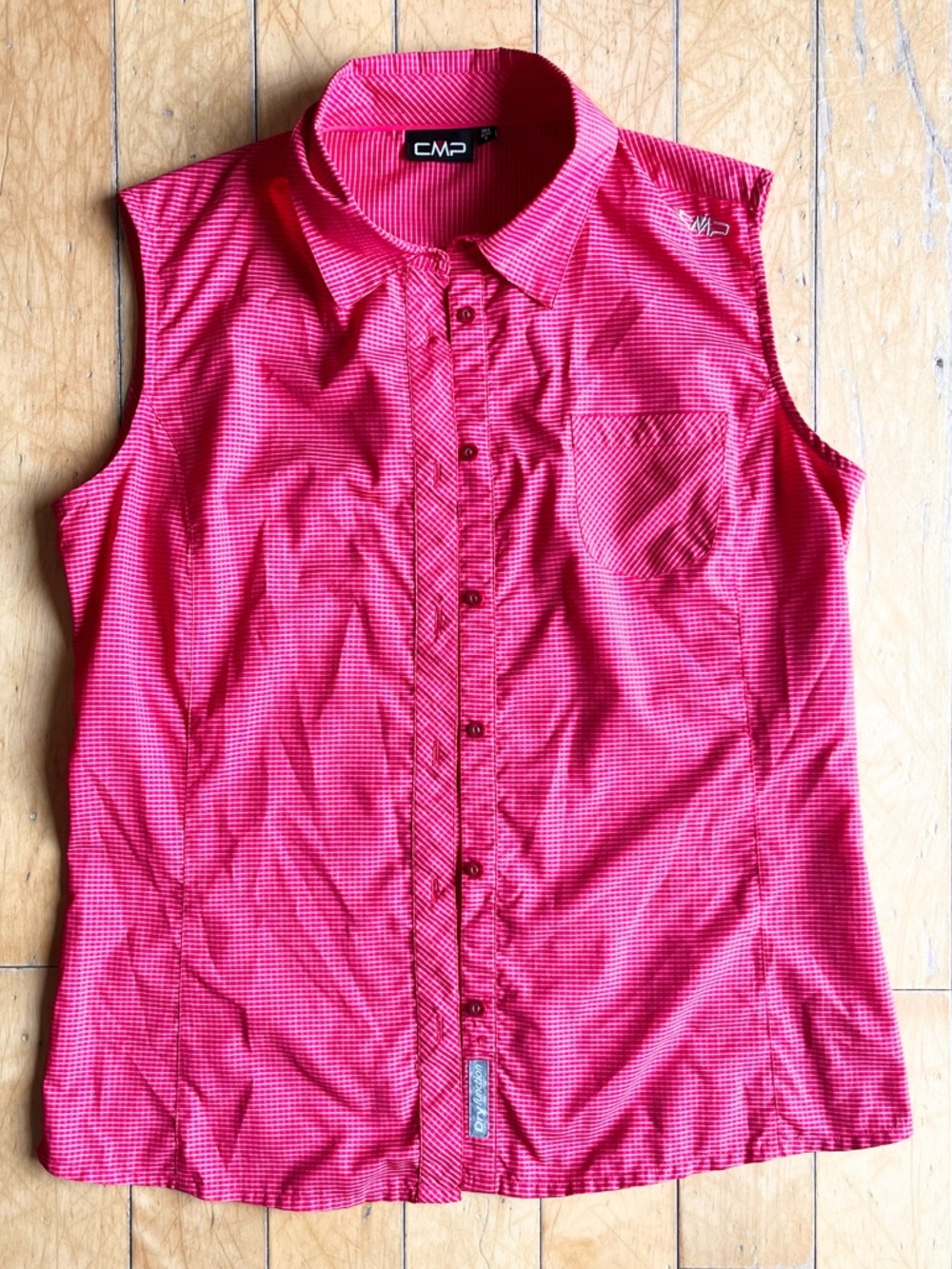 CMP Red Checkered Sleeveless Button‑Up Shirt Size Small